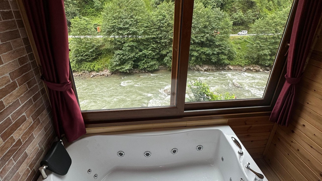 Photo of Bathroom in Camlihemsin