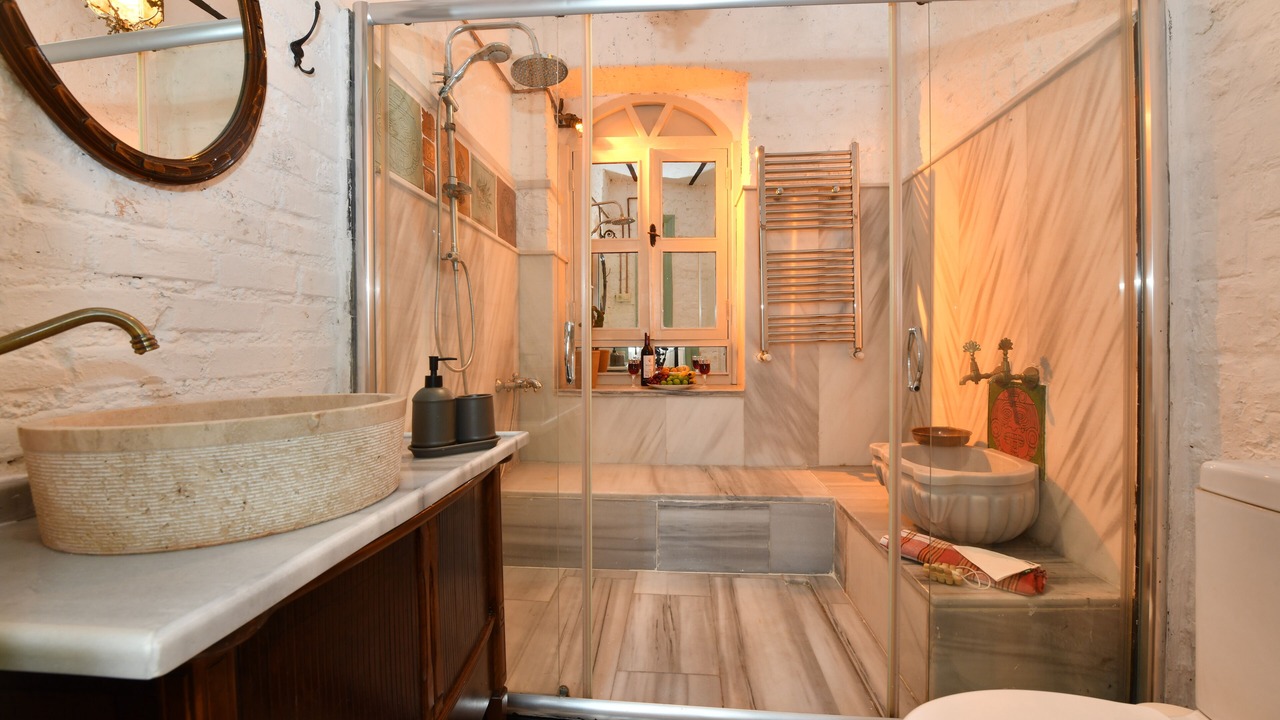 Photo of Bathroom in Taksim