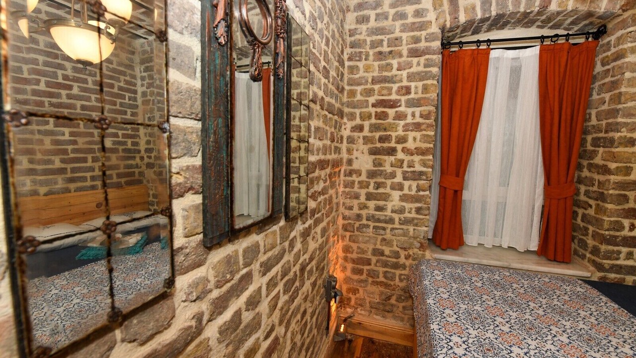 Photo of Bedroom in Taksim
