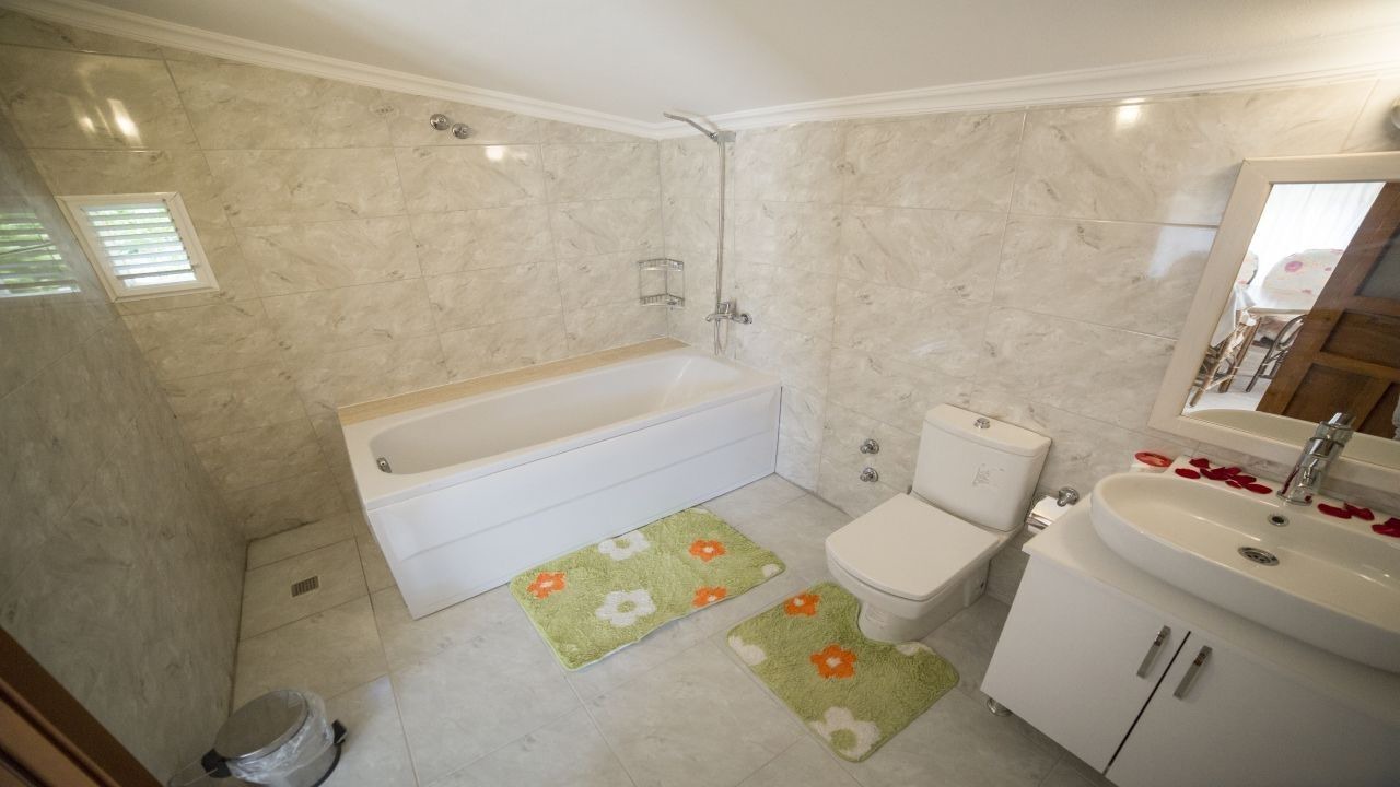 Photo of Bathroom in Islamlar