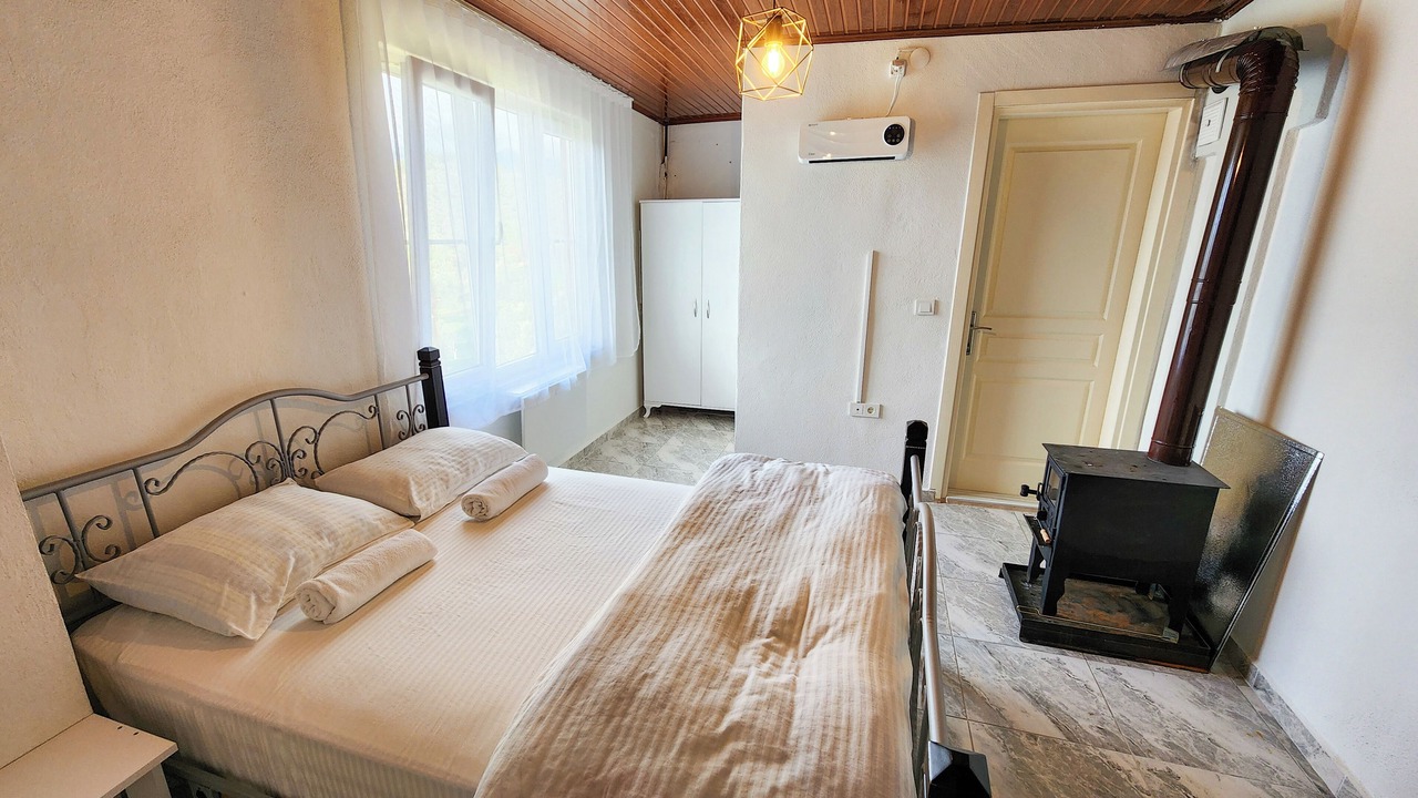 Photo of Bedroom in Zeytinli