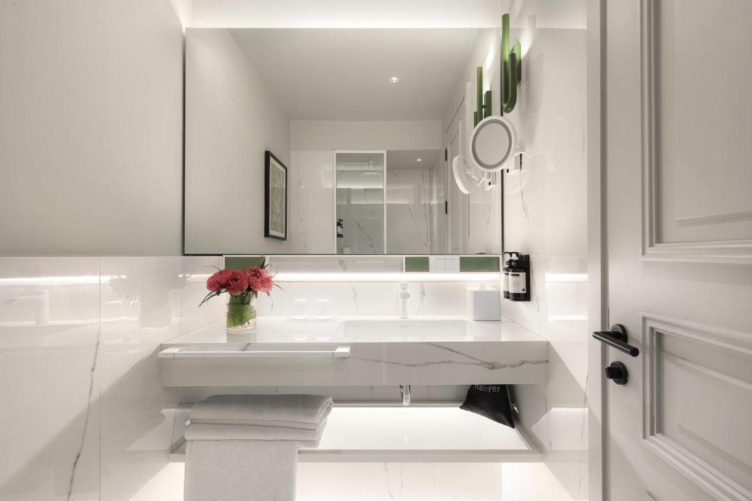 Photo of Bathroom in Pera