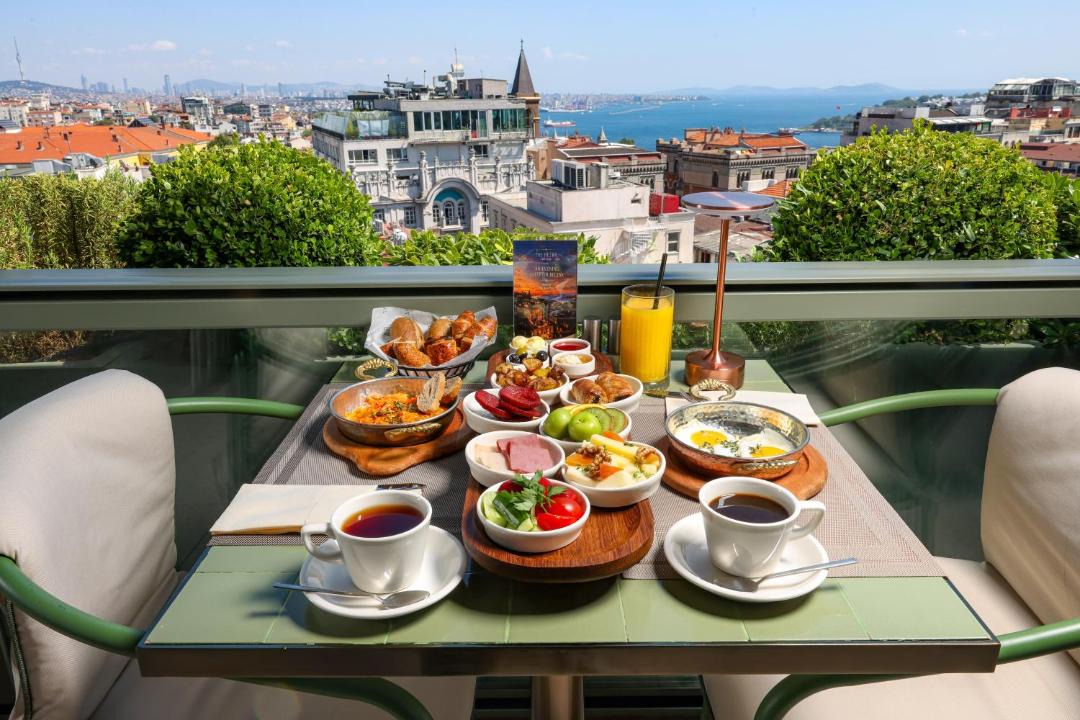 Photo of Patio Balcony in Pera