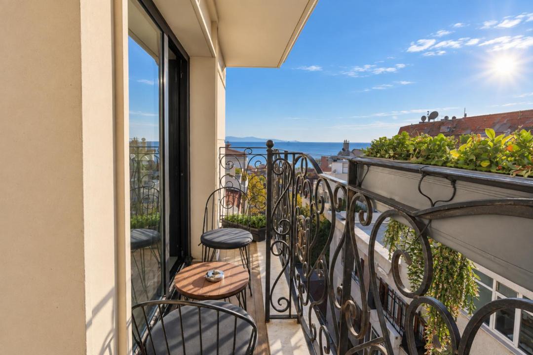 Photo of Patio Balcony in Emin Sinan