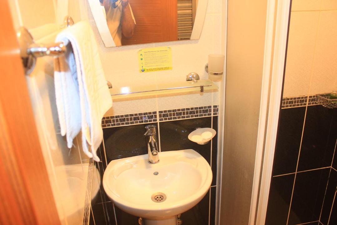 Photo of Bathroom in Adalar