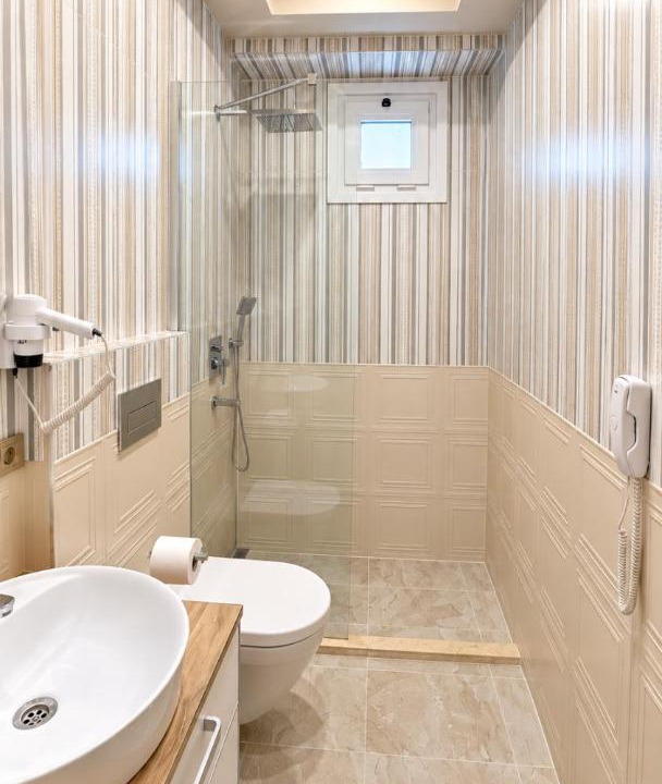 Photo of Bathroom in Old City