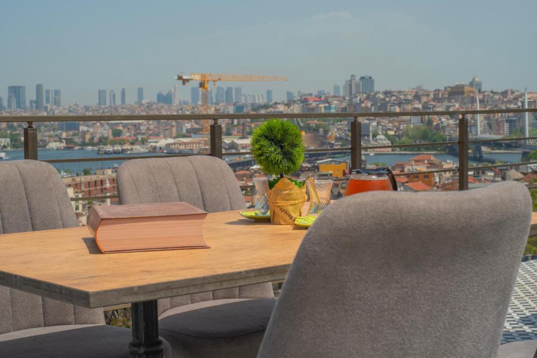 Photo of Patio Balcony in Istanbul City Center