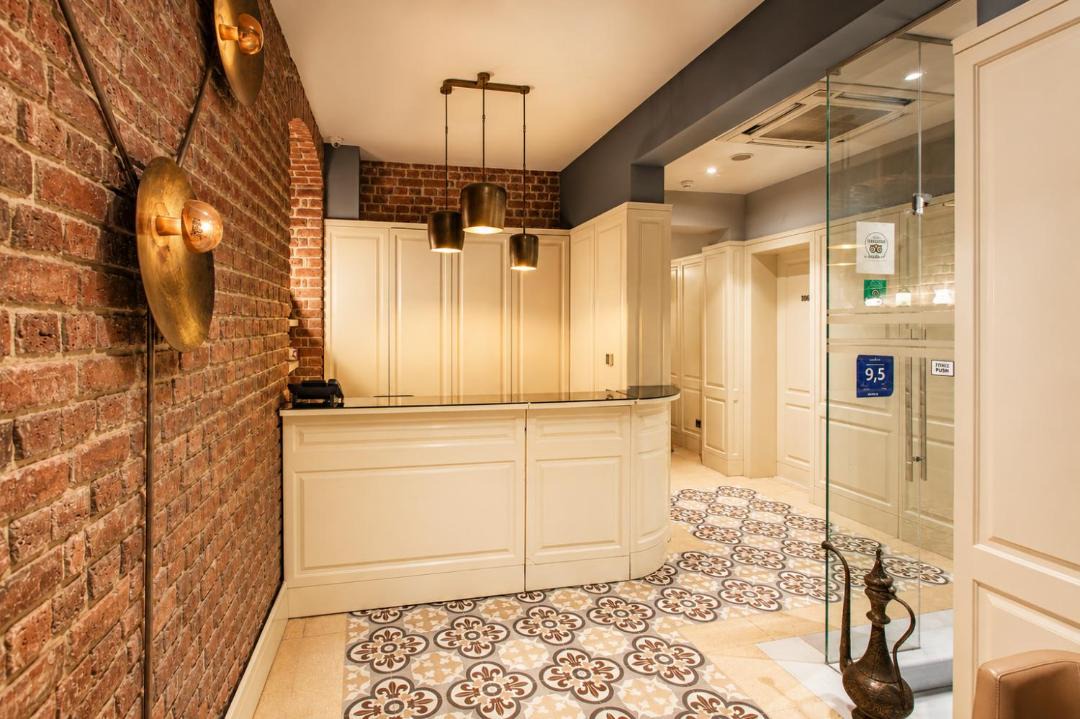 Photo of Bathroom in Old City