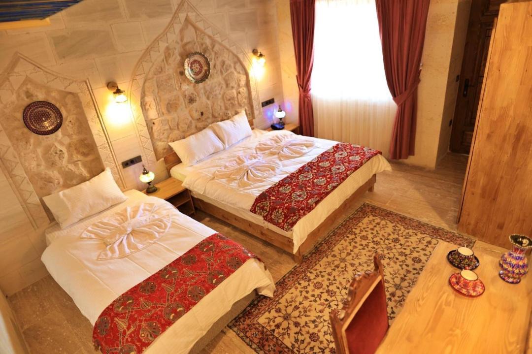 Photo of Others in Cavusin