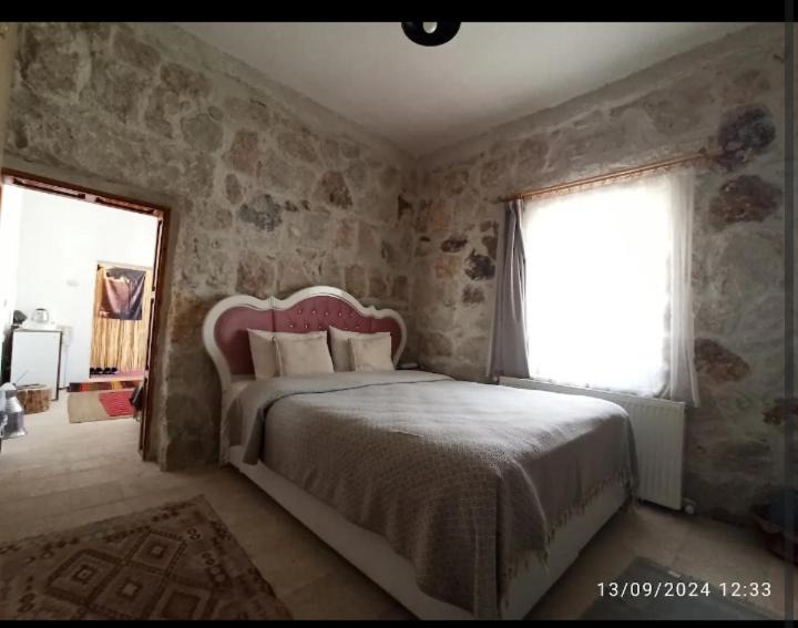 Photo of Others in Cavusin