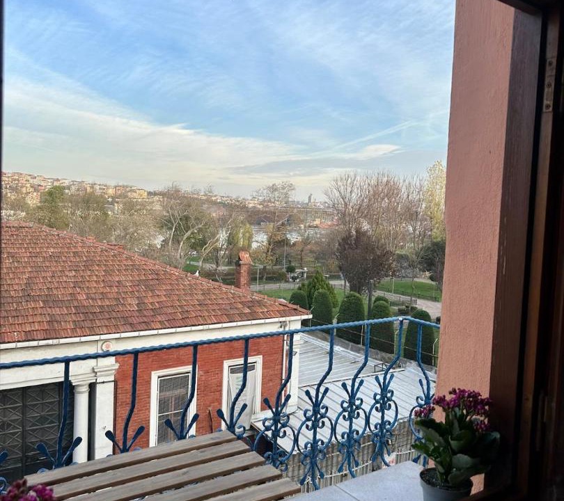 Photo of Patio Balcony in Istanbul City Center