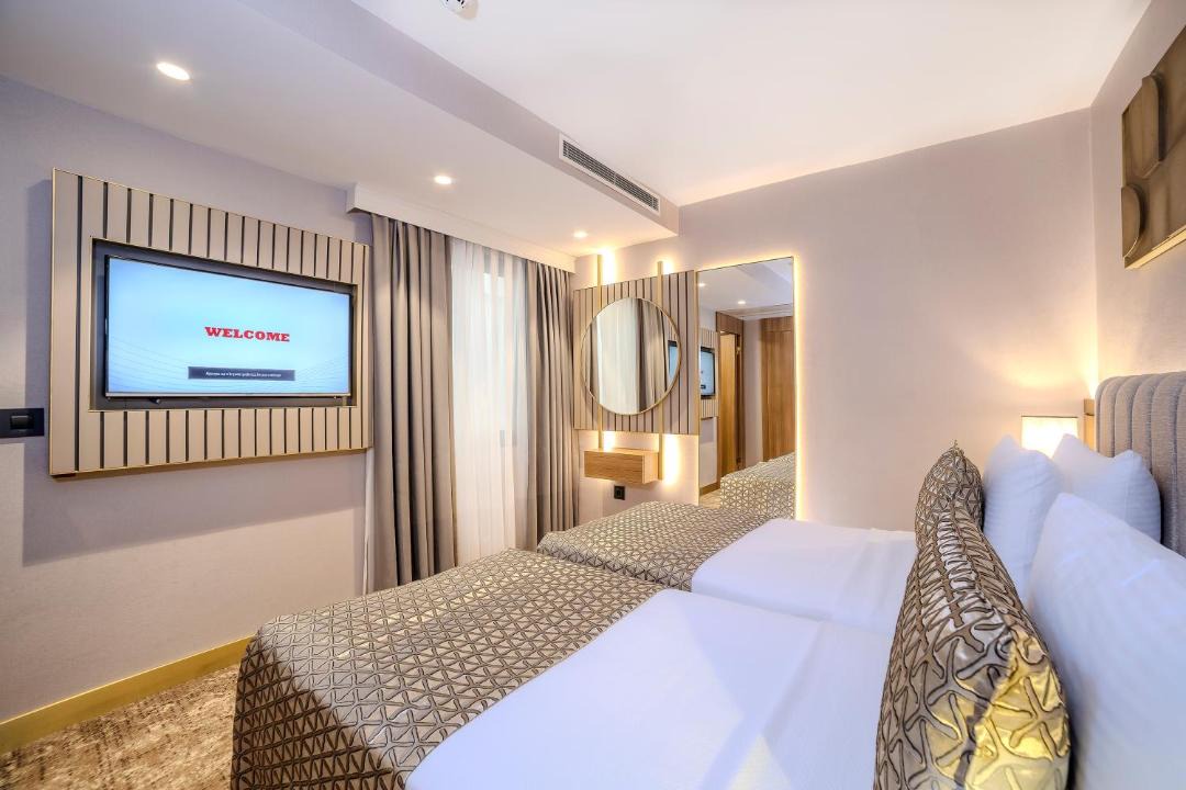 Photo of Others in Beyazit