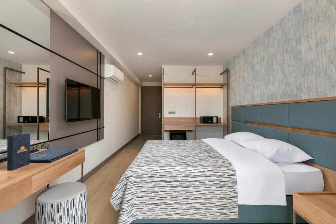 Photo of Bedroom in Dosemealti