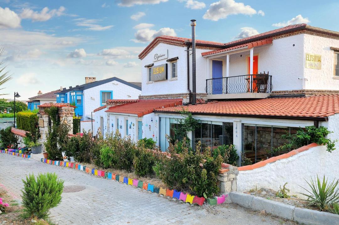 Photo of Others in Cesme