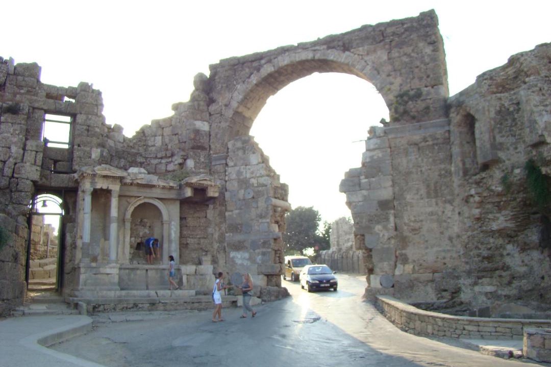 Photo of Others in Side