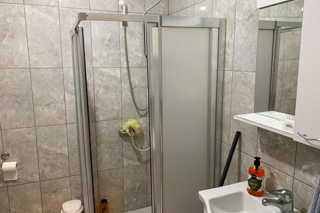 Photo of Bathroom in Talimhane