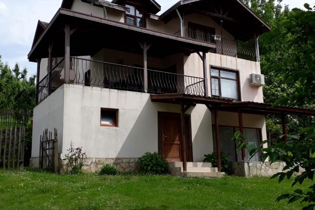 Photo of Livingroom in Yanik
