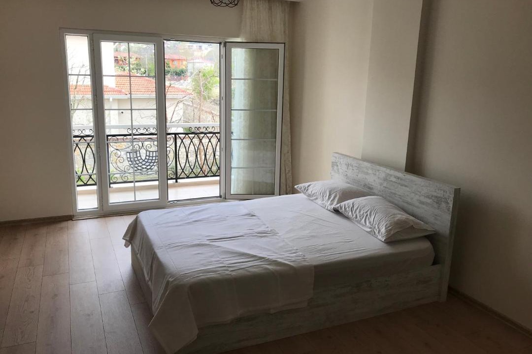 Photo of Bedroom in Yanik