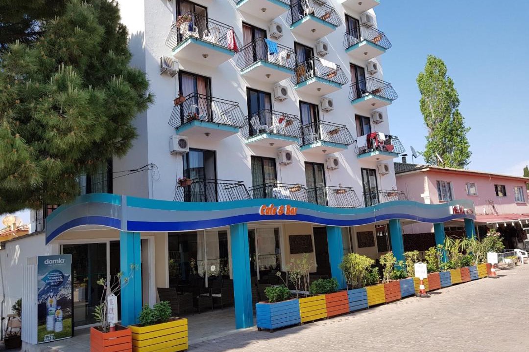 Photo of Others in Kadnlar Denizi Mahallesi