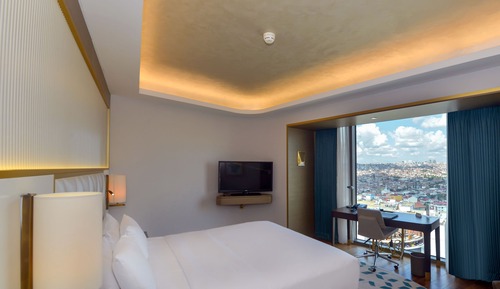 Executive Room, 1 King Bed, Club Lounge Access