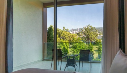 Superior Land View Room(with 2 children)