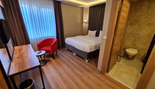 Comfort Double or Twin Room Low Floor