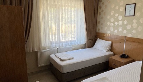 Classic Twin Room