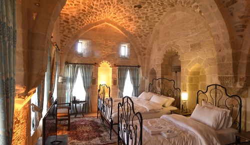 Luxury Triple Room