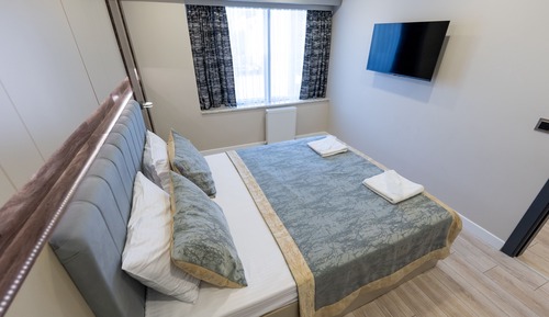 Family Triple Room, 1 Queen Bed with Sofa bed