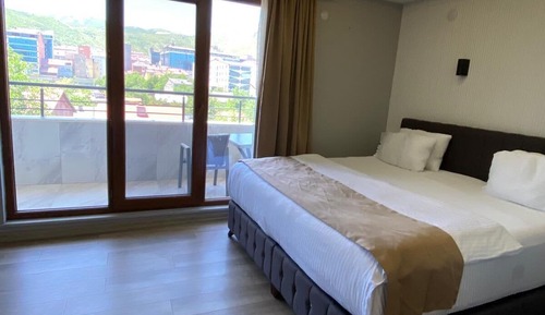 Design Room, City View