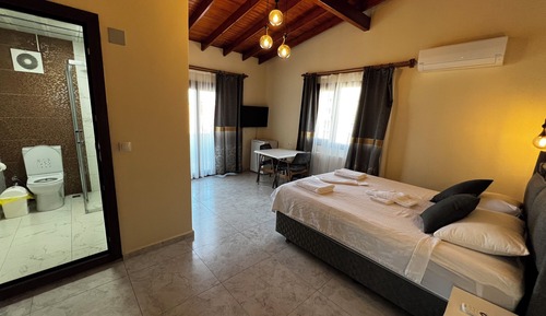 Family Room, Sea View
