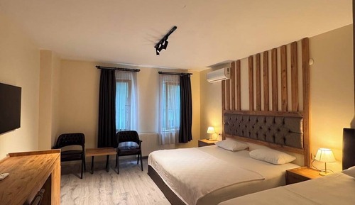 Classic Triple Room