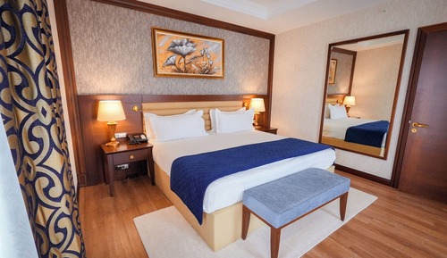 Suite (Wellborn)