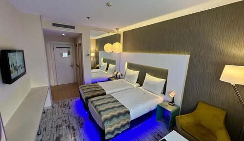 Standard Double Room with Extra Bed