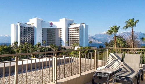 Suite, Balcony, Sea View (V Casual)
