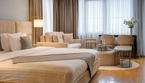 Exclusive Suite, 1 King Bed, Non Smoking, Balcony