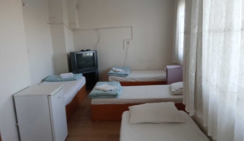Standard Quadruple Room, Multiple Beds, City View