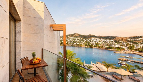 Deluxe Suites, Sea View