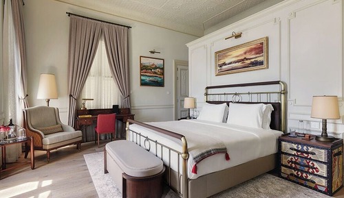 Bosphorus Suite with Balcony