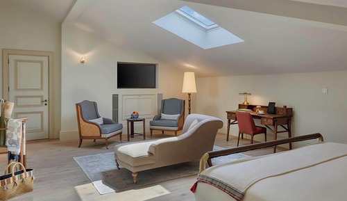Skylight Loft Junior Suite