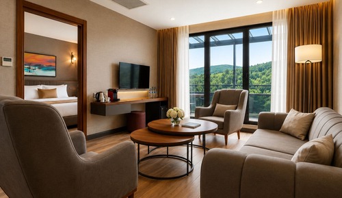 Honeymoon Suite