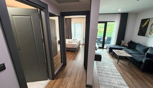 Superior Suite, Partial Sea View