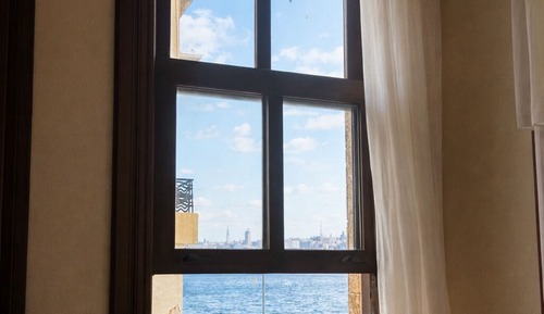 Deluxe Room, Balcony