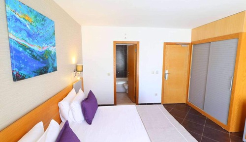 Club Suite, Multiple Beds