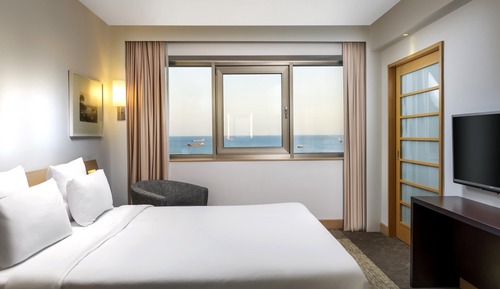 Suite, 1 Queen Bed with Sofa bed