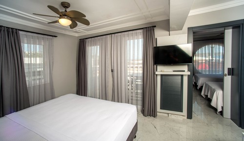 Suite, 2 Bedrooms