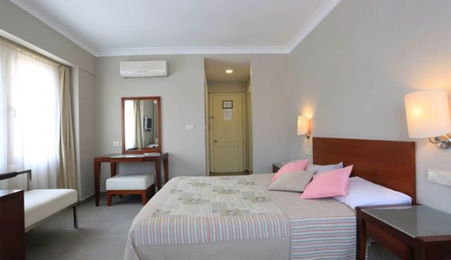 Standard Double or Twin Room, Sea View