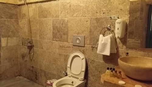 Basic Double Room