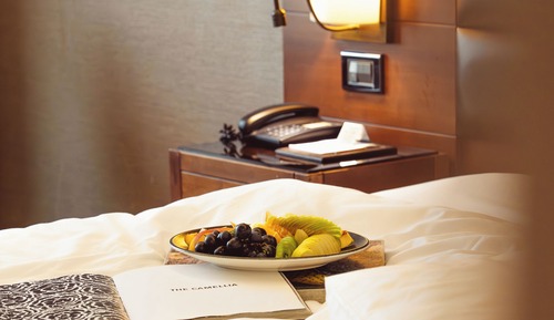 Junior Suite, City View, Corner