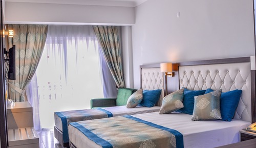 Standard Double or Twin Room, Multiple Beds, Air conditioning